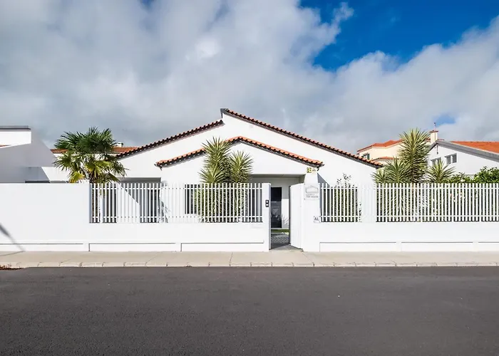 Azores House // Luxury And New House 度假居 *