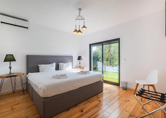 Azores House // Luxury And New House 度假居